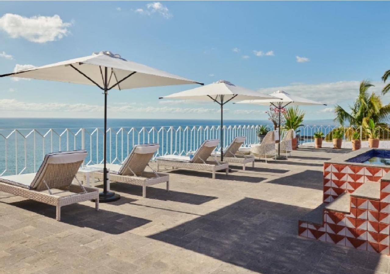 Hotel Luxury Patio Azul (Adults Only) Puerto Vallarta Exteriör bild Rooftop pool