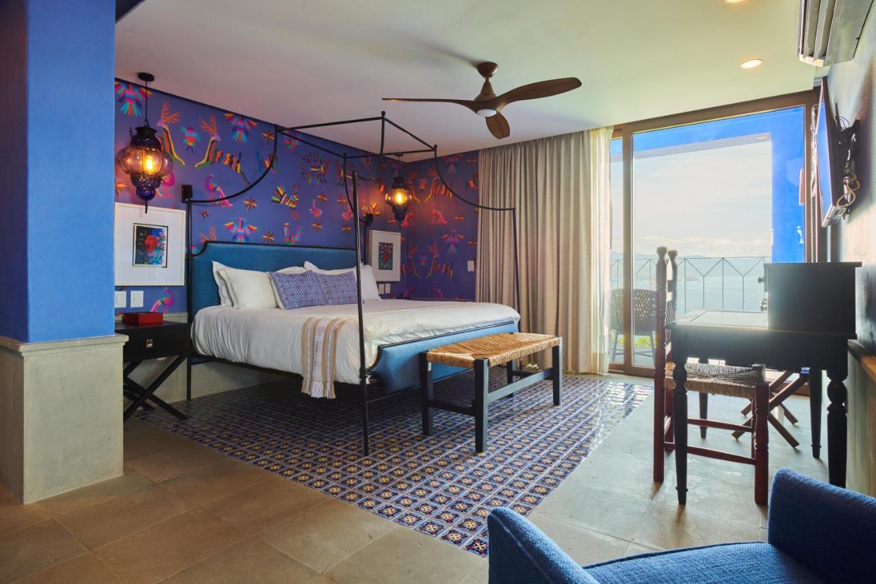 Hotel Luxury Patio Azul (Adults Only) Puerto Vallarta Exteriör bild A bedroom at the hotel