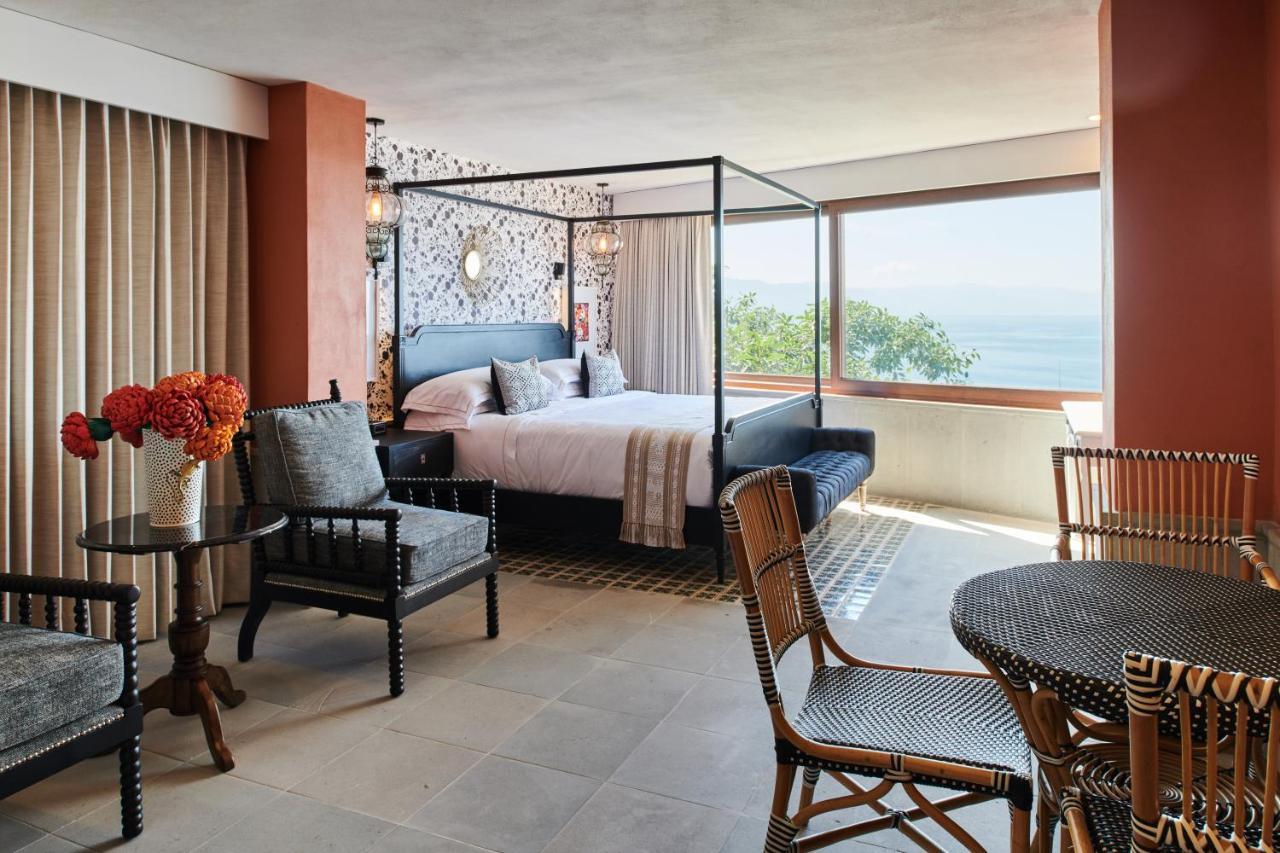 Hotel Luxury Patio Azul (Adults Only) Puerto Vallarta Exteriör bild A suite at the Cape Grace