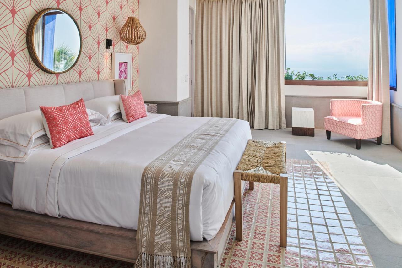 Hotel Luxury Patio Azul (Adults Only) Puerto Vallarta Exteriör bild A bedroom at the hotel